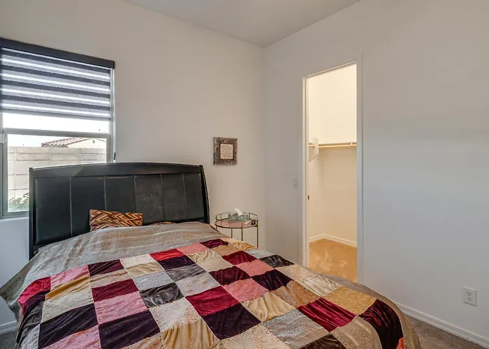 Wfh-friendly Retreat W/ Pool Access Holiday home *