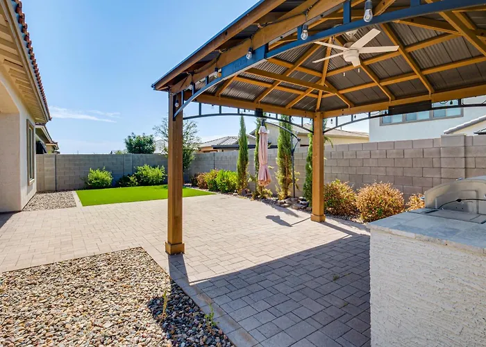 Holiday home Wfh-friendly Retreat W/ Pool Access Queen Creek