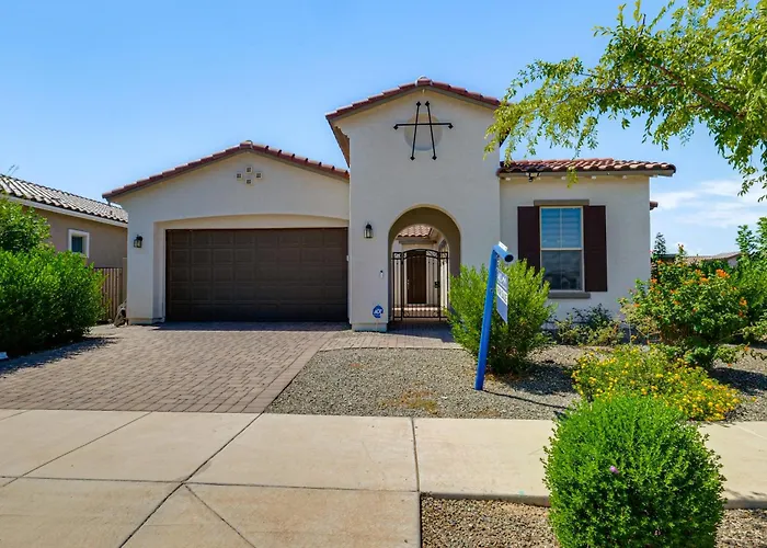 Wfh-friendly Retreat W/ Pool Access Queen Creek