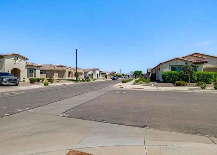 Holiday home Wfh-friendly Retreat W/ Pool Access Queen Creek